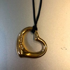 Tiffany’s & Co. Esa Open Heart w/diamonds in gold
